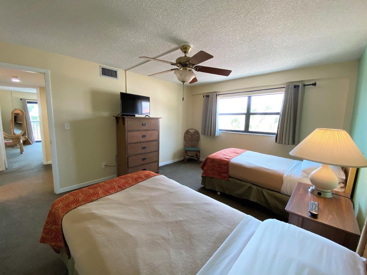 All Seasons Vacation Resort By Liberte Madeira Beach Bagian luar foto