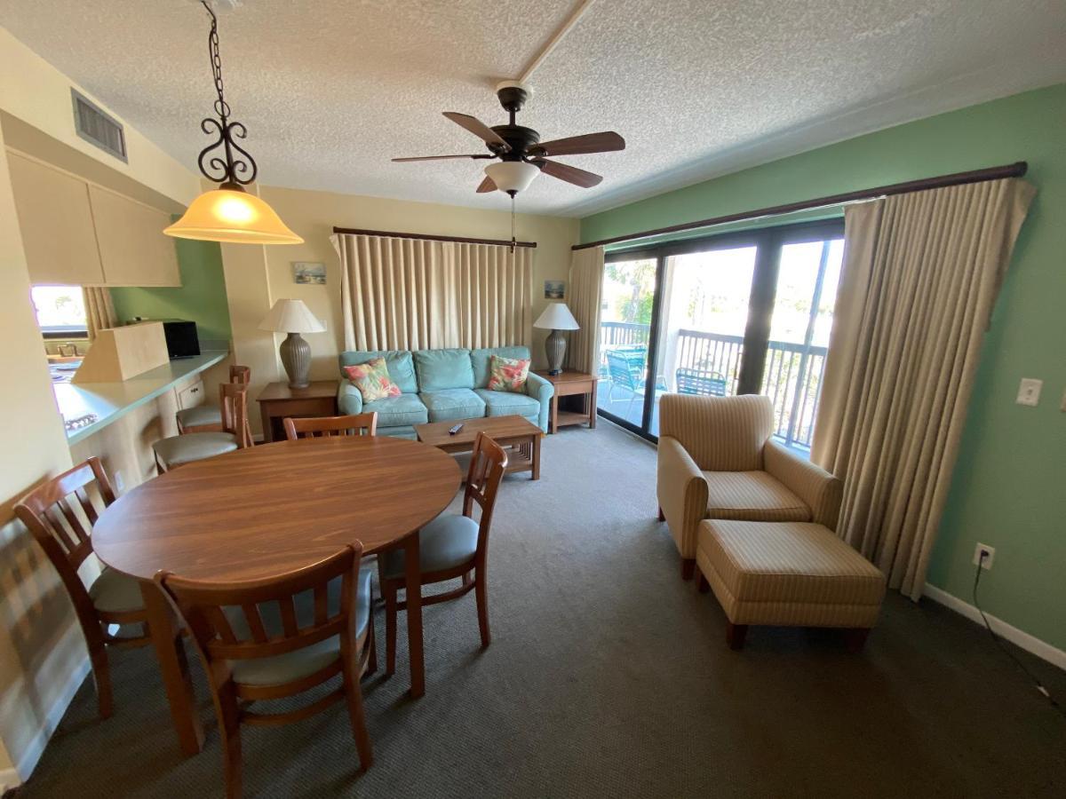 All Seasons Vacation Resort By Liberte Madeira Beach Bagian luar foto