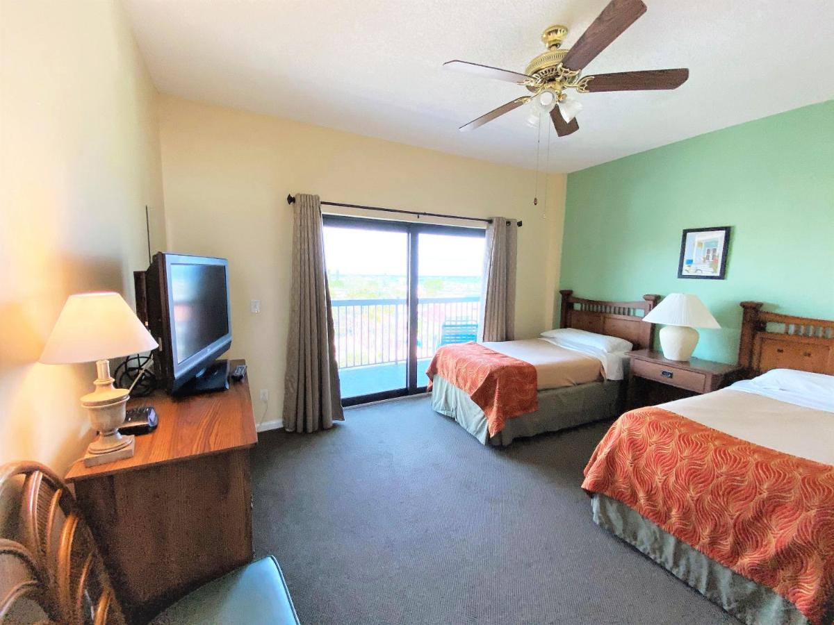 All Seasons Vacation Resort By Liberte Madeira Beach Bagian luar foto