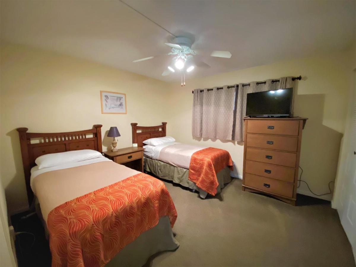 All Seasons Vacation Resort By Liberte Madeira Beach Bagian luar foto