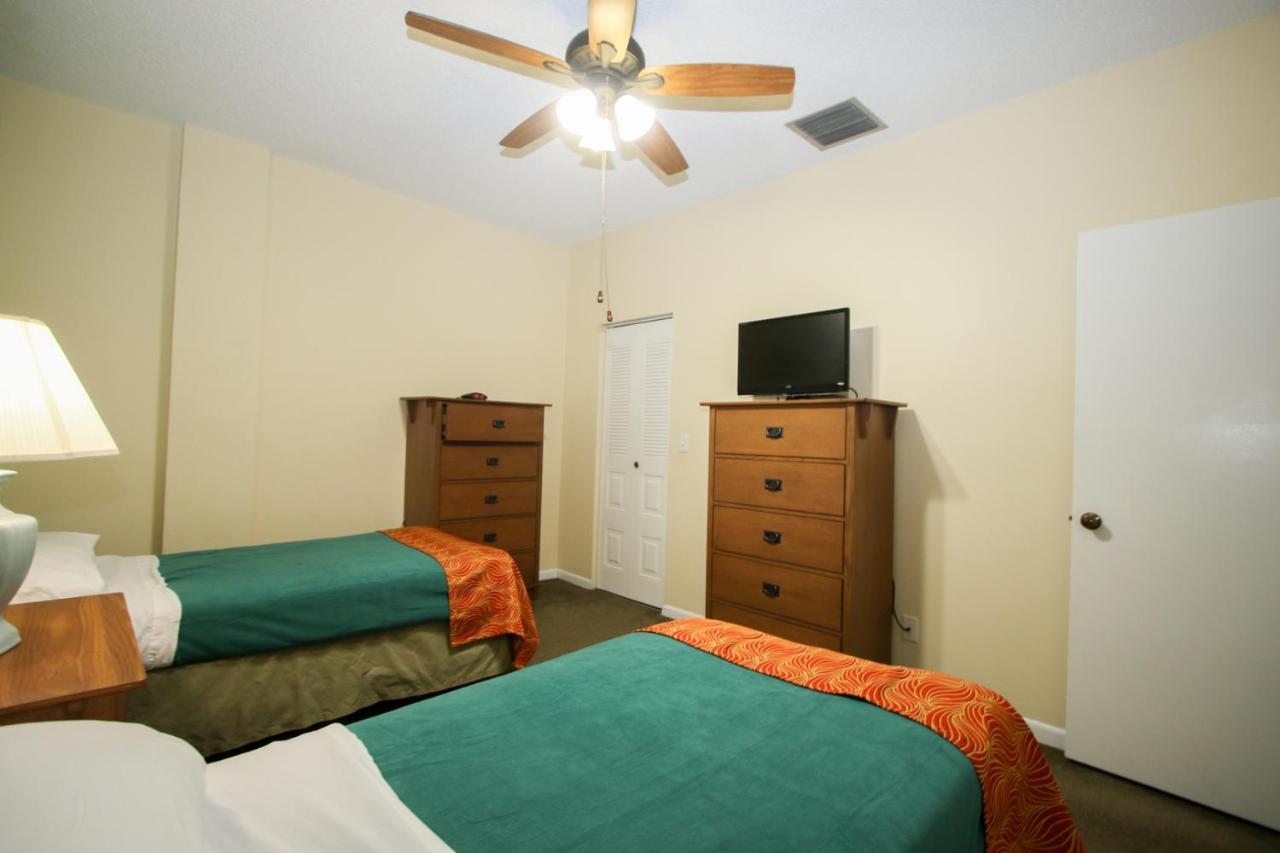 All Seasons Vacation Resort By Liberte Madeira Beach Bagian luar foto