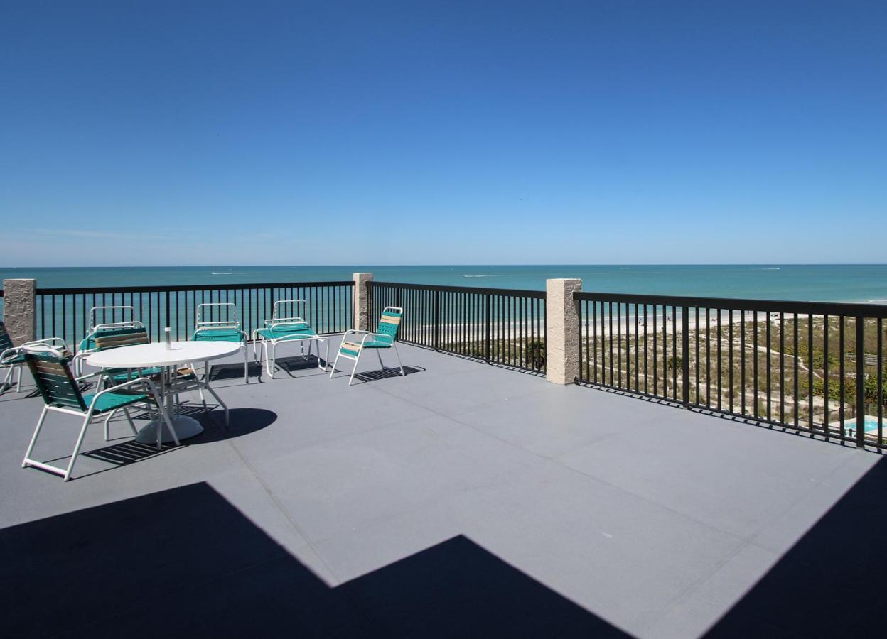 All Seasons Vacation Resort By Liberte Madeira Beach Bagian luar foto