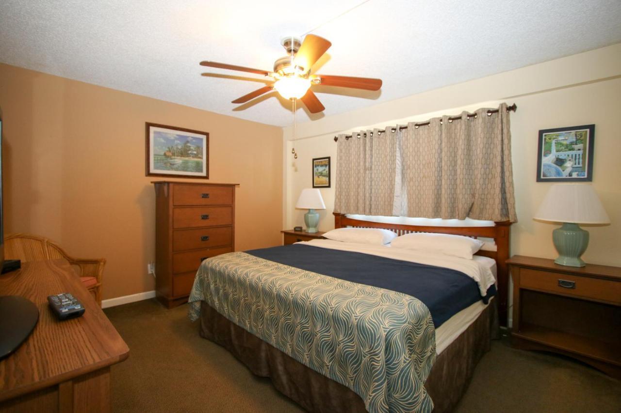 All Seasons Vacation Resort By Liberte Madeira Beach Bagian luar foto