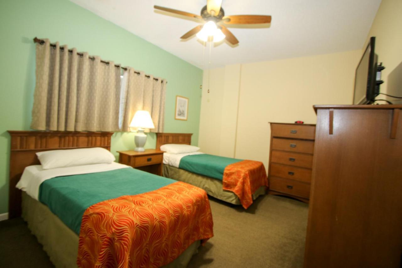 All Seasons Vacation Resort By Liberte Madeira Beach Bagian luar foto